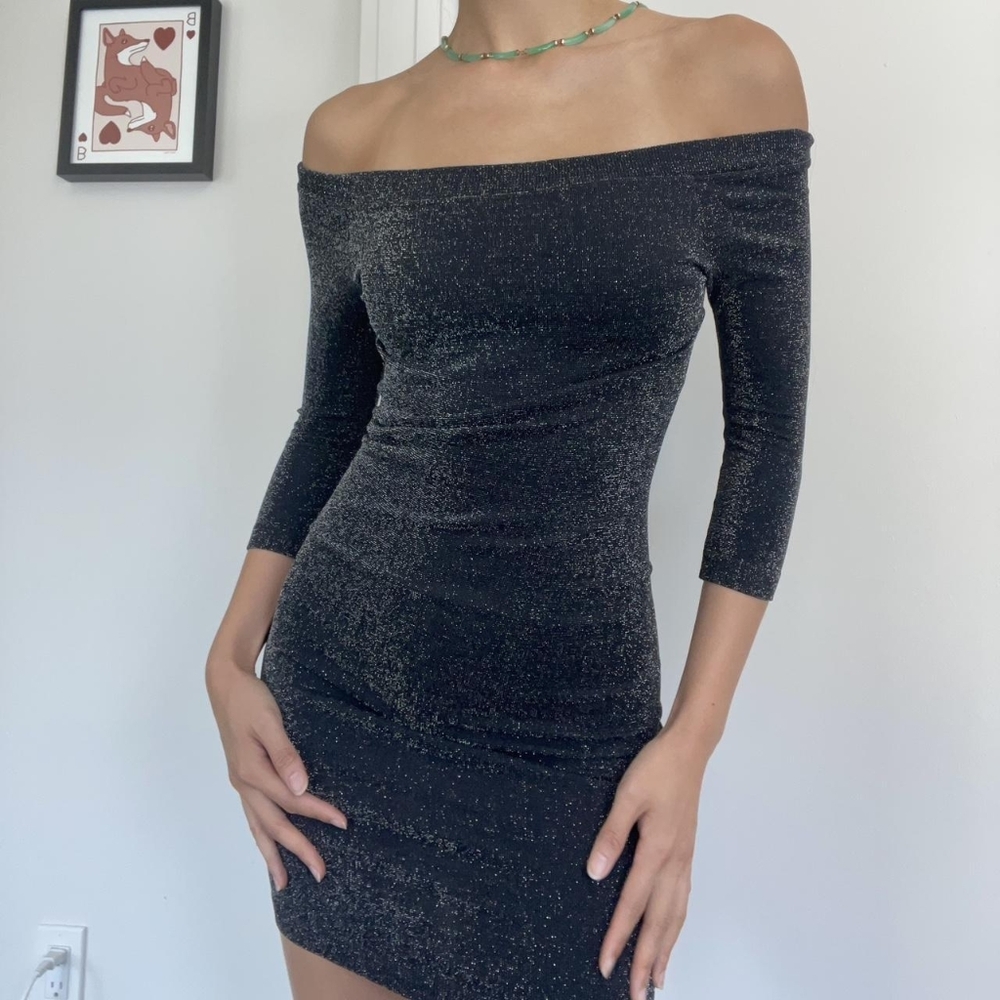 bebe Black Gold Metallic sparkles Off-the-Shoulder Ruched Mini Bodycon Dress